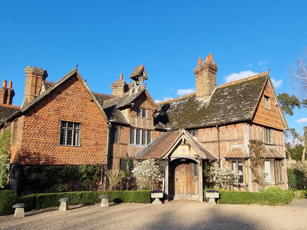Hotel Langshott Manor - Luxury Gatwick Horley