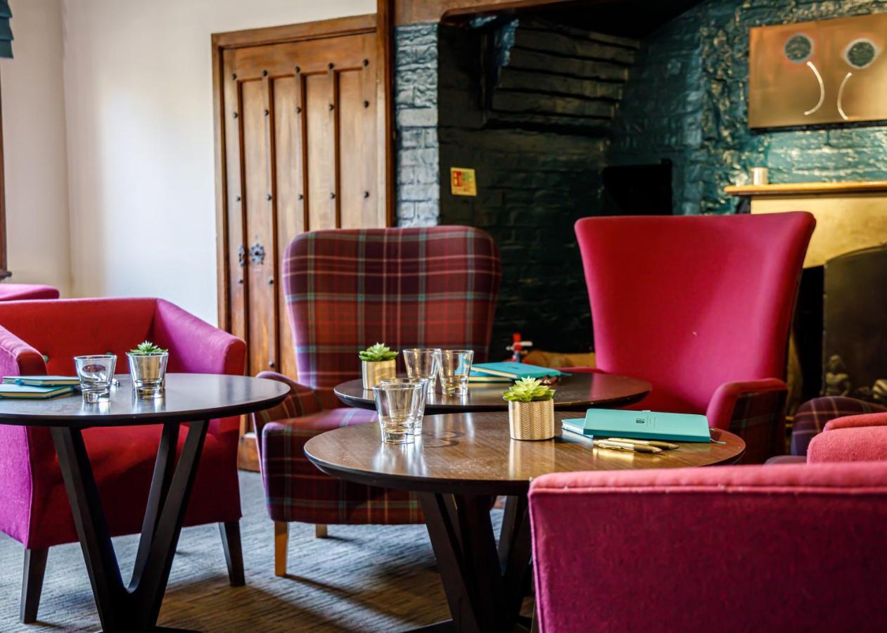Hotel Langshott Manor - Luxury Gatwick Horley