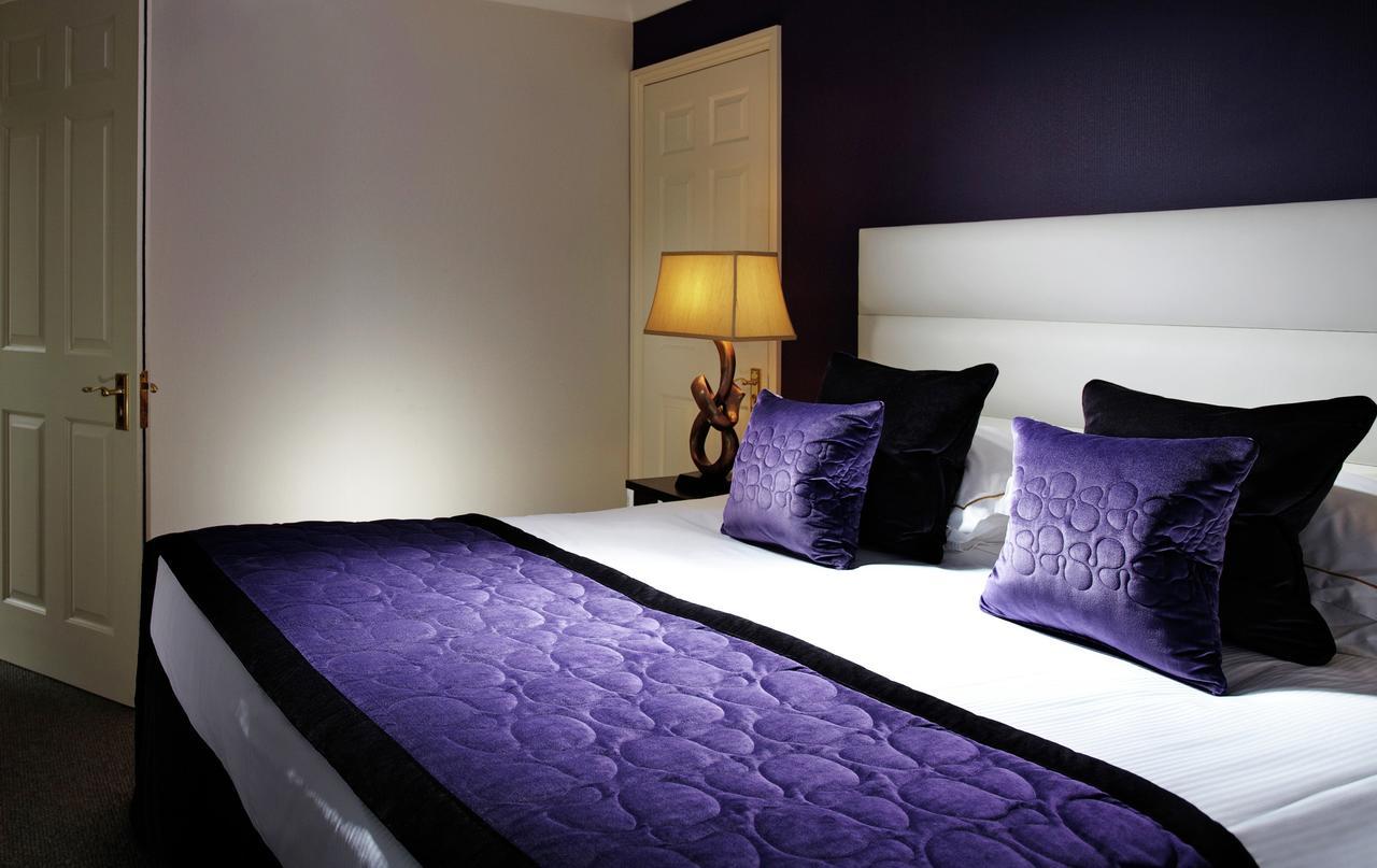 Langshott Manor - Luxury Gatwick 4* Horley