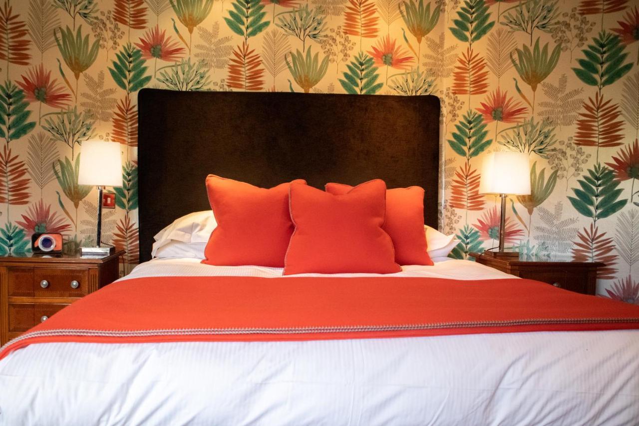 Langshott Manor - Luxury Gatwick 4* Horley