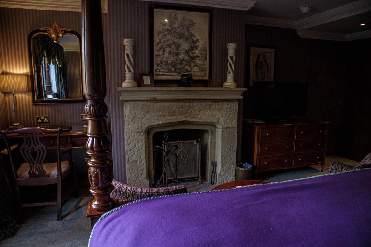 Langshott Manor - Luxury Gatwick Hotel 4*