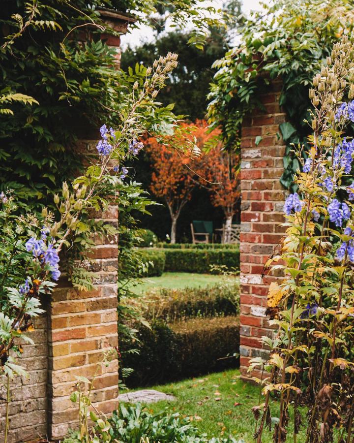 Langshott Manor - Luxury Gatwick Hotel 4*