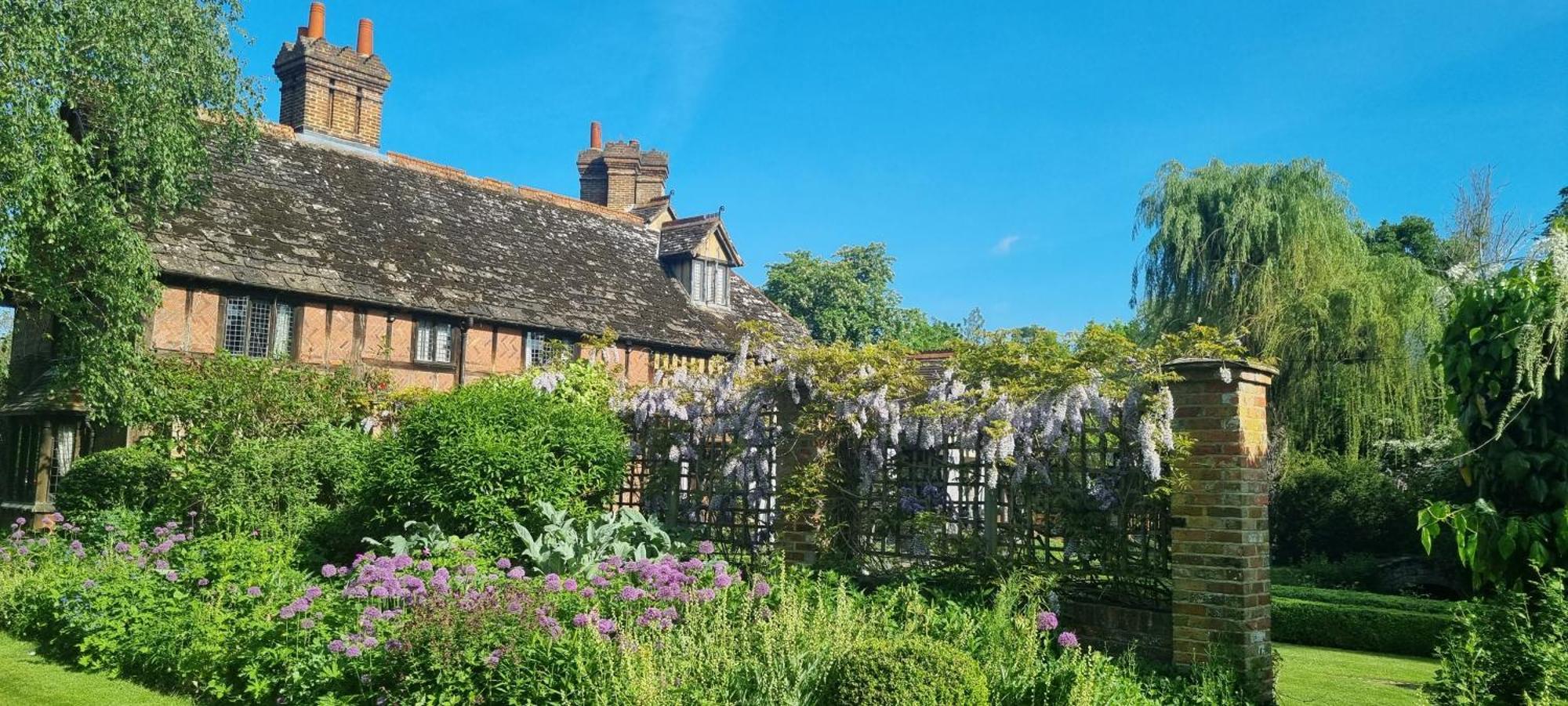Langshott Manor - Luxury Gatwick Hotel