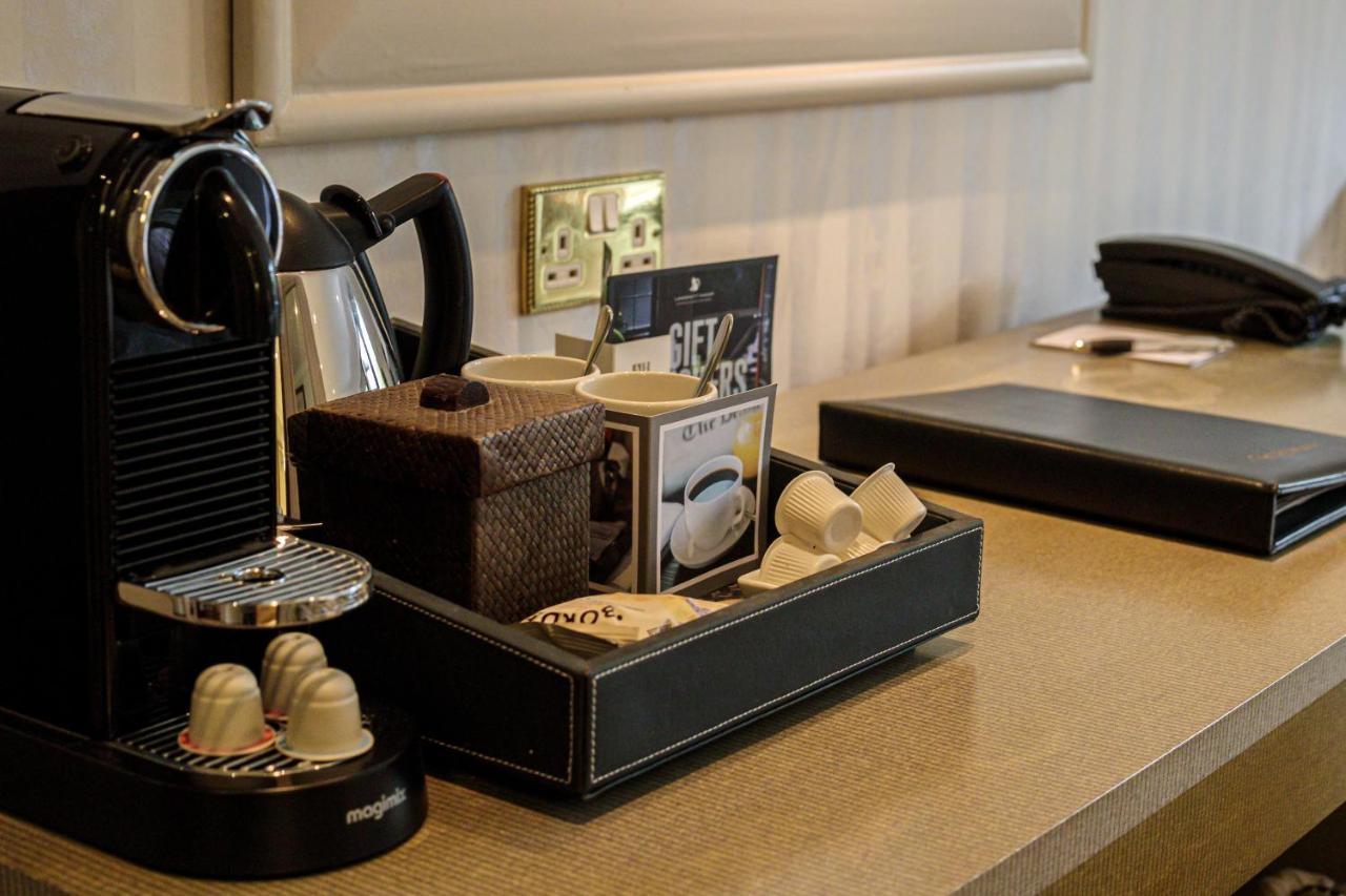 Hotel Langshott Manor - Luxury Gatwick