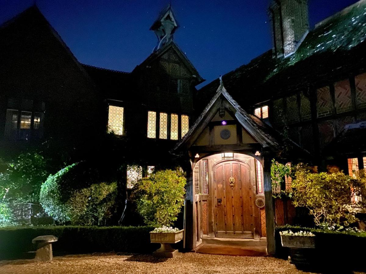 Hotel Langshott Manor - Luxury Gatwick 4*